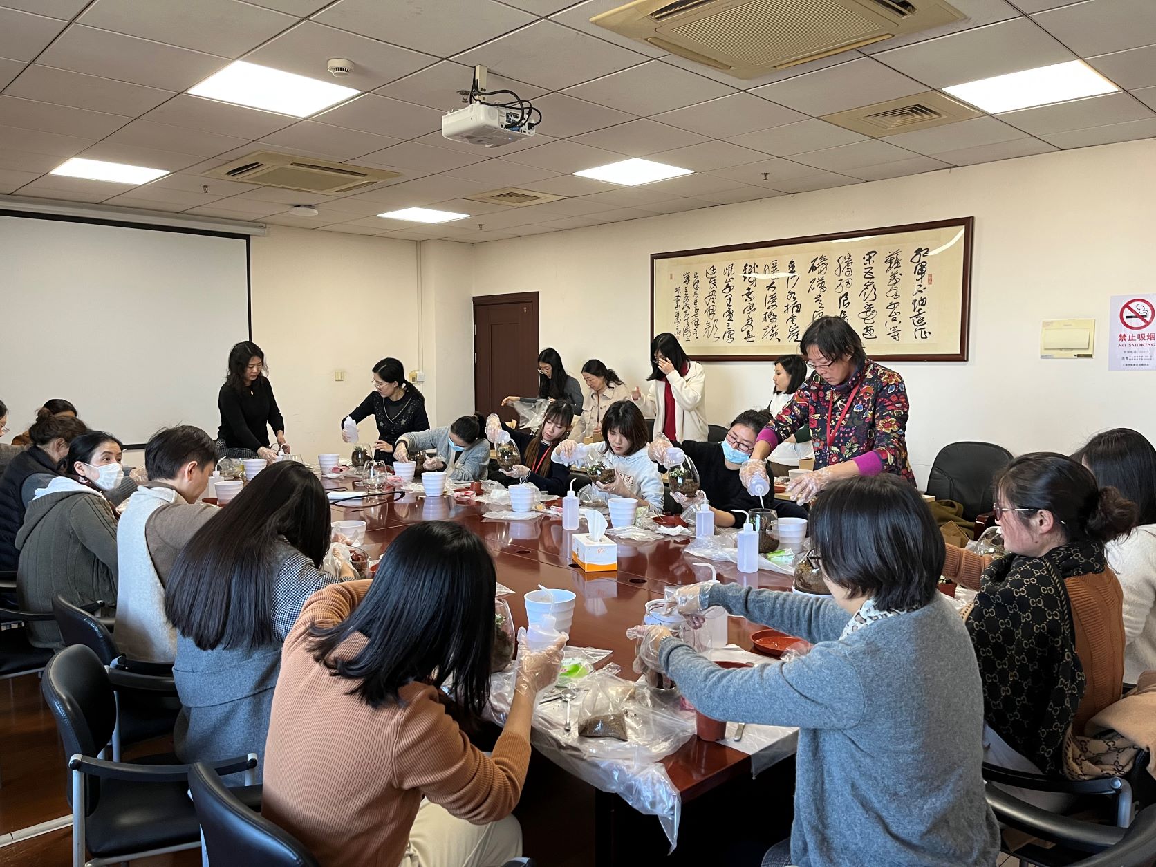 活动1.jpg