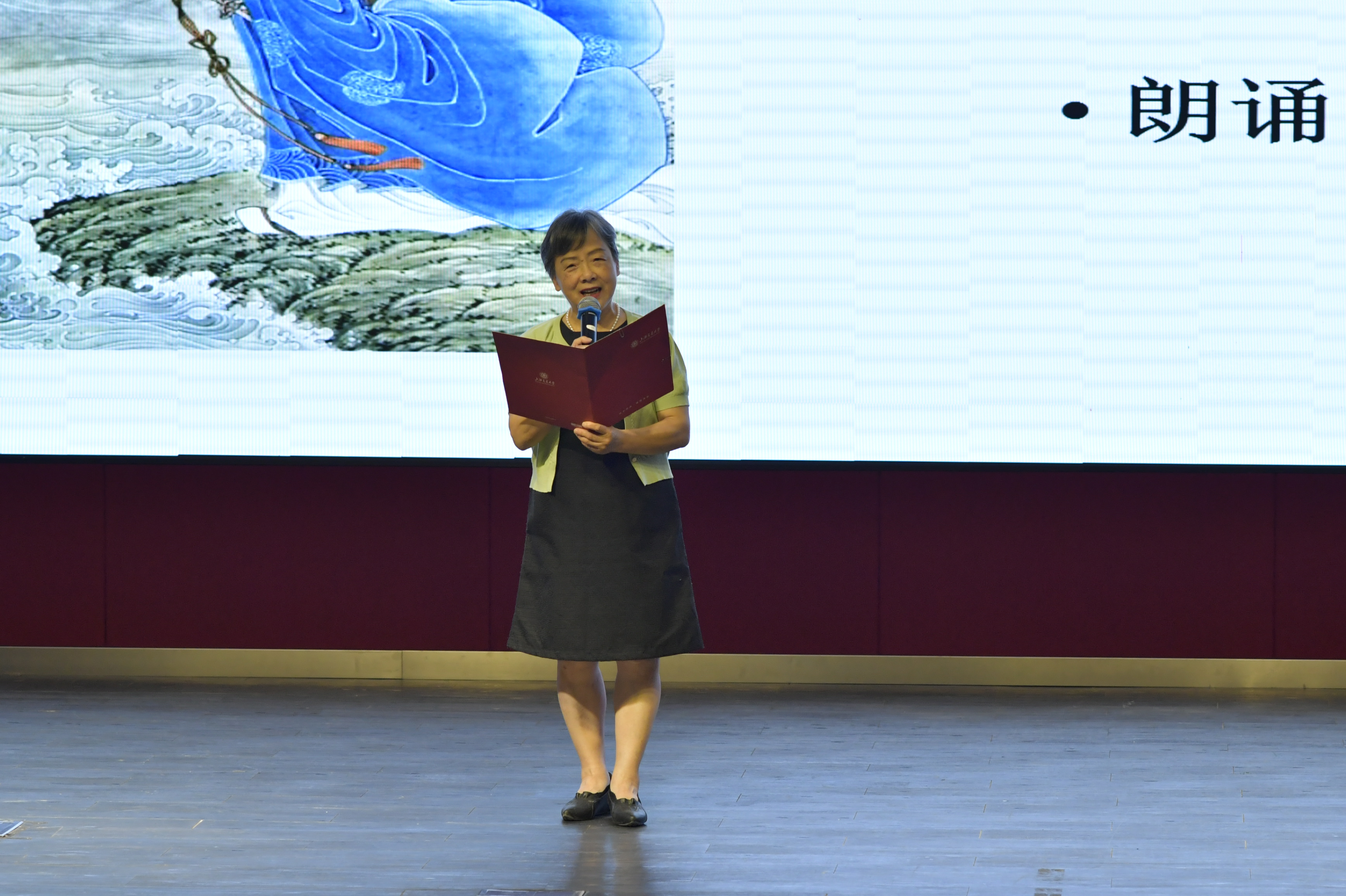 1685855421-演出8.jpg