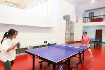 1700792252-化学化工学院举办首届教职工系列趣味运动会之乒乓球比赛交流赛（1）(1)469.png