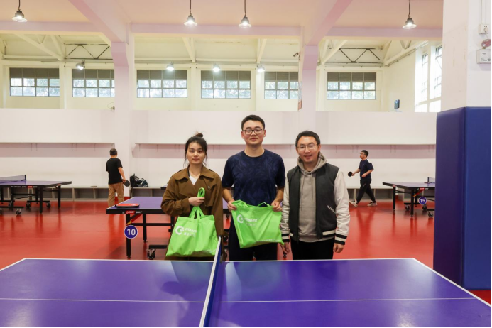1700792263-化学化工学院举办首届教职工系列趣味运动会之乒乓球比赛交流赛（1）(1)589.png