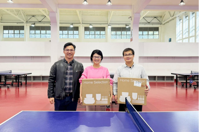 1700792263-化学化工学院举办首届教职工系列趣味运动会之乒乓球比赛交流赛（1）(1)591.png