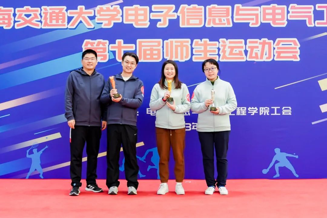1703122659-10029.jpg