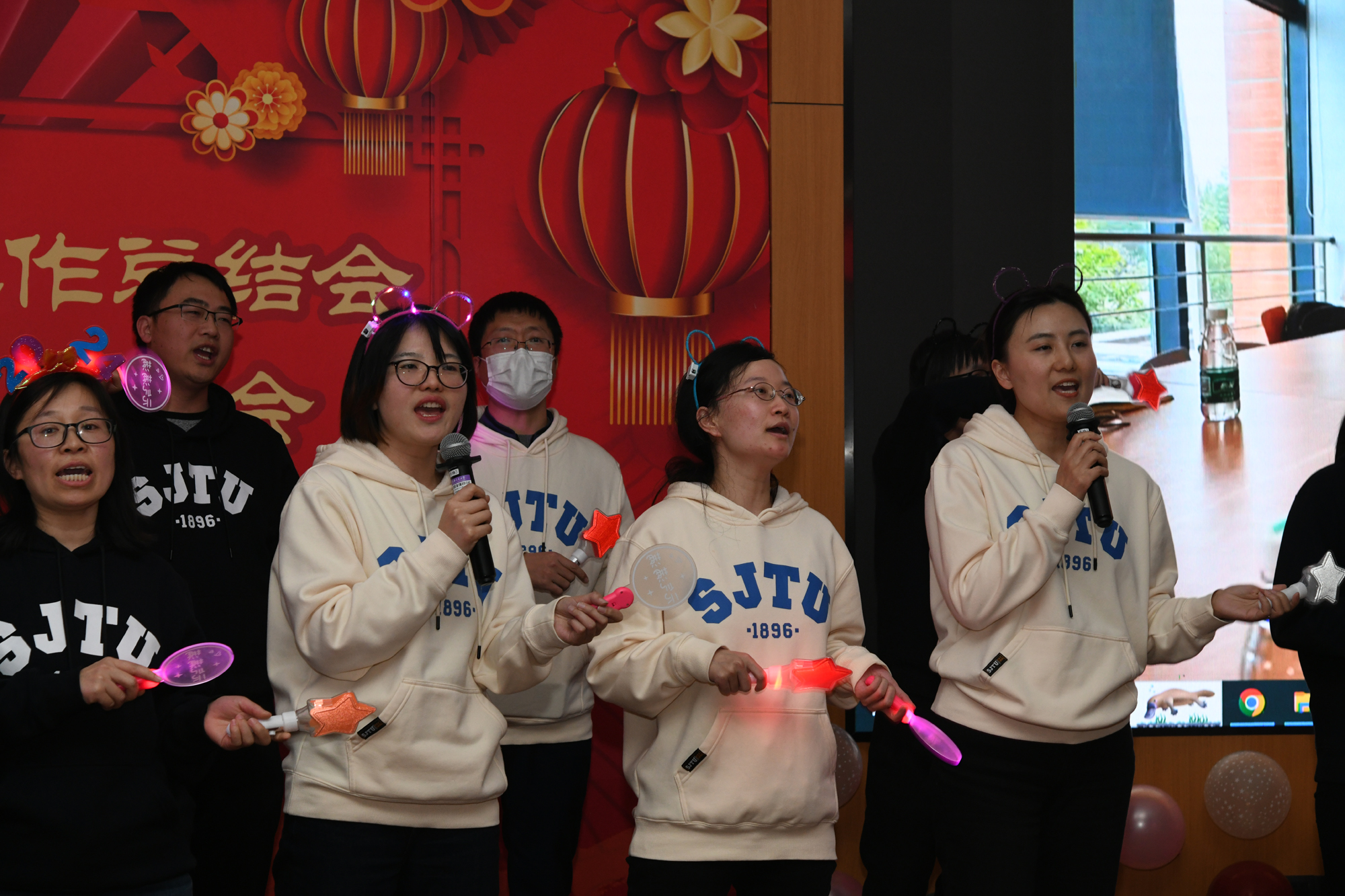 1705477636-DSC_7704.JPG