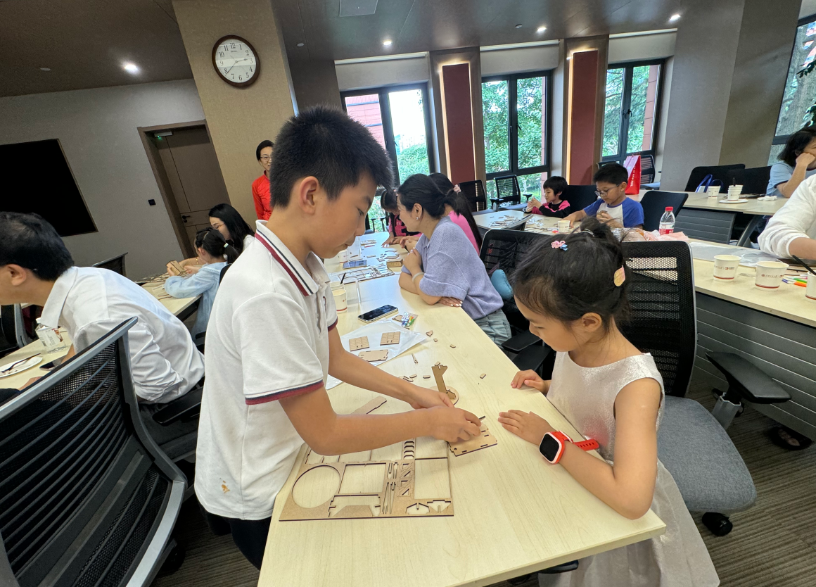 1717470169-微信照片3.png