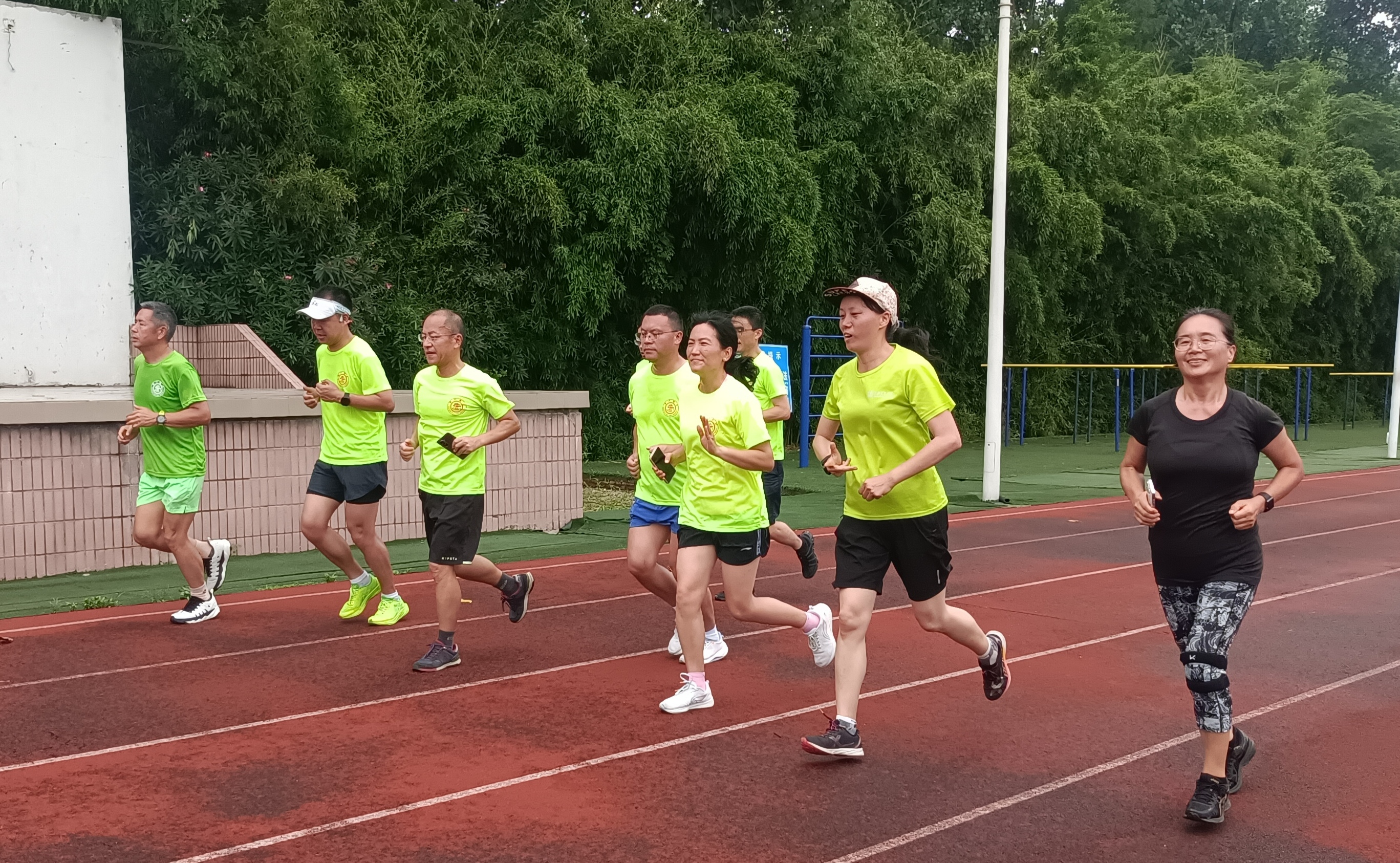 1719832018-87a613c6fb405b018e0dc5d4789ab82.jpg