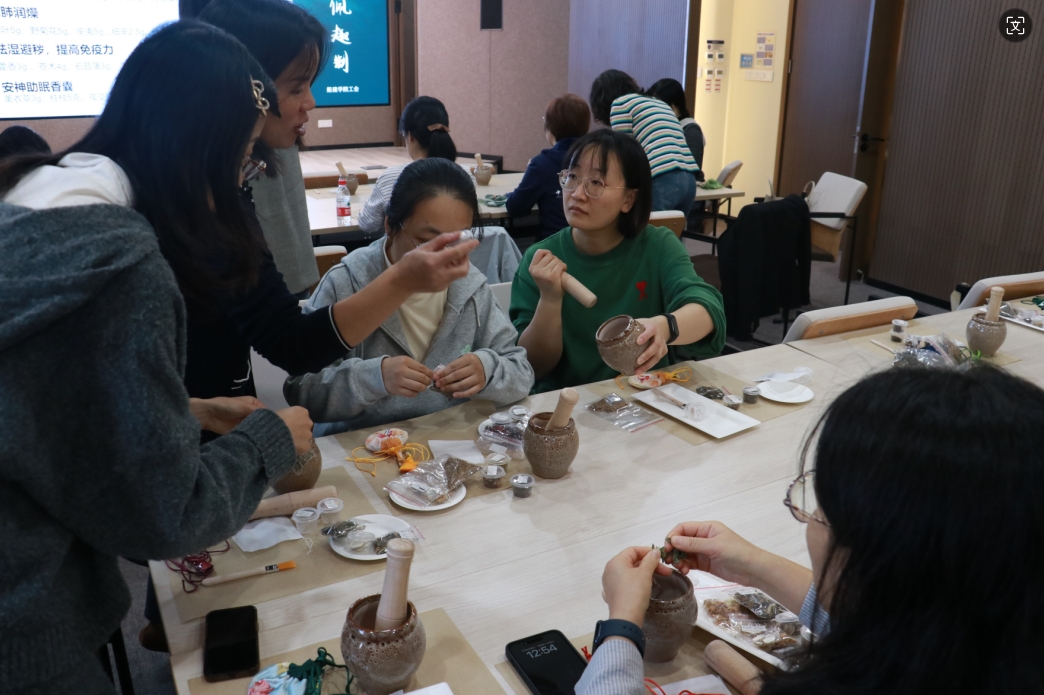 1730906770-微信截图_20241106231944.png