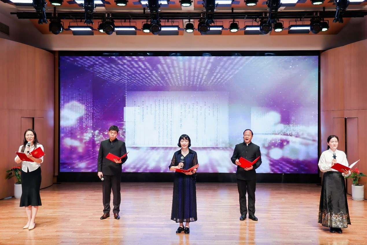1731392074-13.jpg
