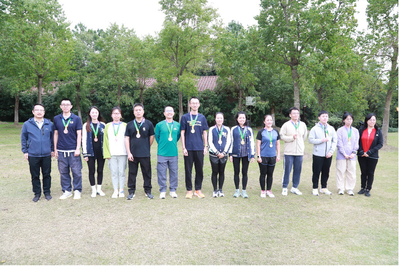 1731402054-23.jpg