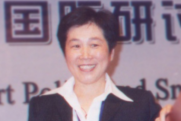 顾海英🦉：立德、立信、立言，以勤为舟